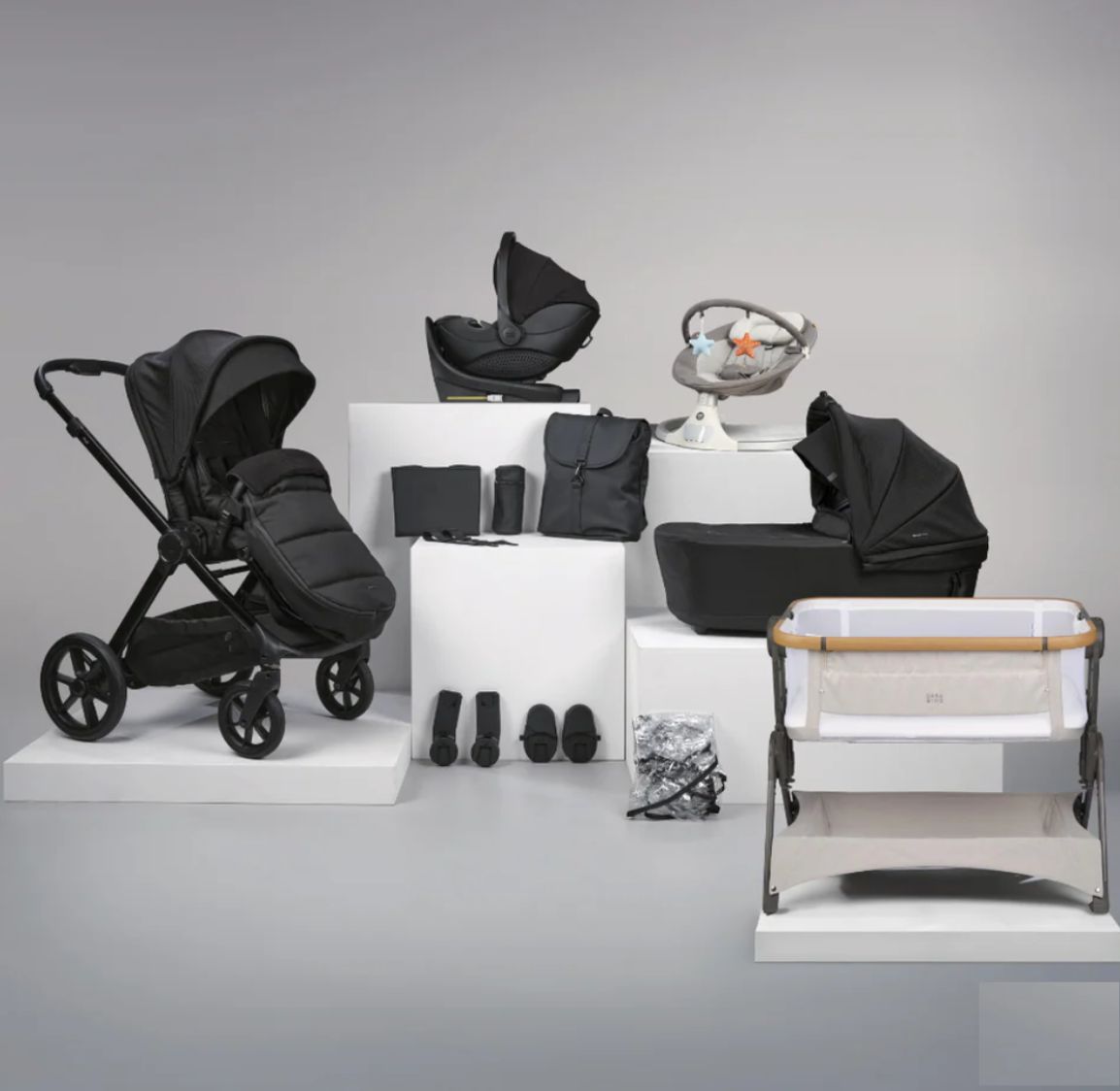Bababing Raffi MKII - 16 Piece Travel Bundle + Spin Car Seat & ISOFIX base - Gloss Black