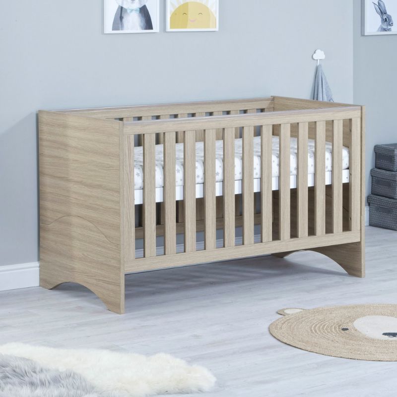 Babymore Veni 3 Piece Nursery Furniture Set with Drawer – Oak