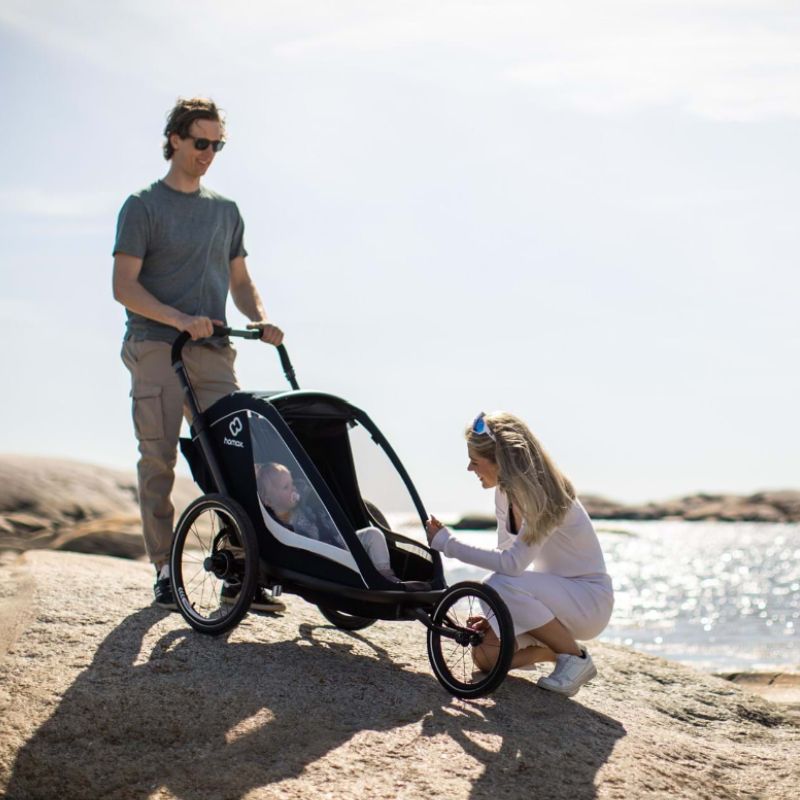 HAMAX BREEZE CHILD BIKE TRAILER - NAVY + CREAM