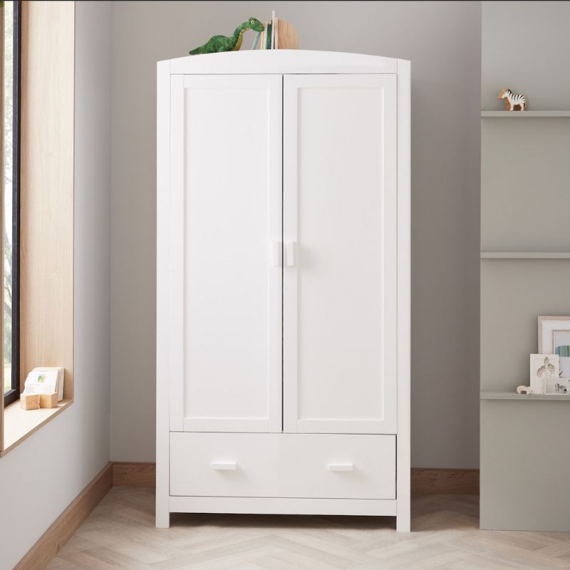 Babymore Velvet Deluxe 2 Piece Room Set - White + Velvet