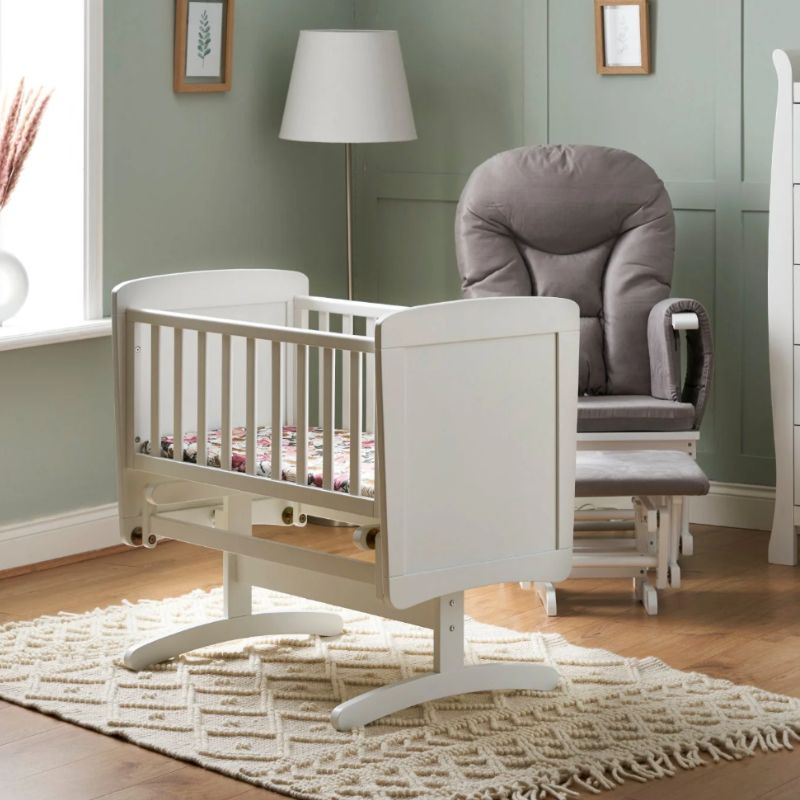 OBaby Gliding Crib - White